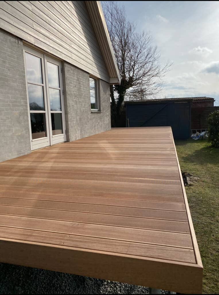 20250523_193218000_iOS