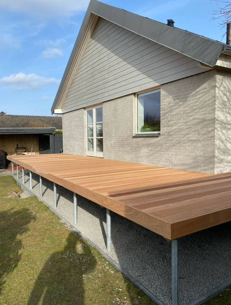 20250523_193227000_iOS